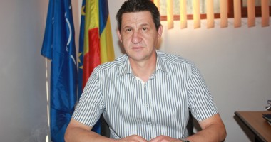 "S-a schimbat legea, nu avem ce face".  De ce se înghesuie constănțenii la Pașapoarte - 5