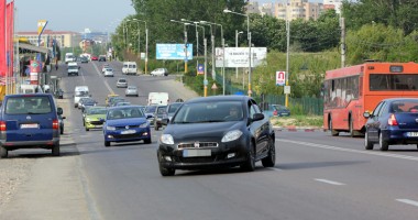 Stire din Eveniment : CELE MAI PROASTE OBICEIURI DIN TRAFIC ȘI CUM SUNT ELE PEDEPSITE DE POLIȚIȘTI