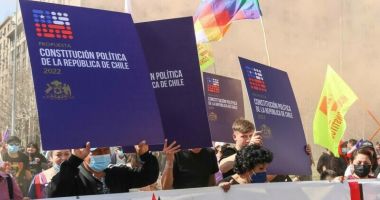 Stire din Actualitate : Vot masiv împotrivă la referendumul privind noua Constituţie din Chile