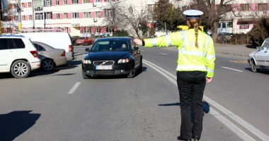 Stire din Eveniment : Modificări la Codul rutier! Îți poate fi anulat permisul și pentru o amendă