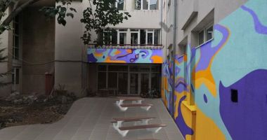 Două eleve au dovedit că se poate! În 10 luni, curtea interioară a Colegiului de Arte se va schimba radical - 3