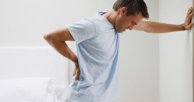 Stire din Sănătate : Aveţi grijă de sănătatea coloanei vertebrale! Controlaţi-vă postura