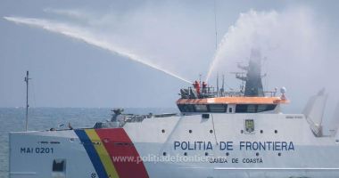 "Pe mare depindem unii de alții, suntem o familie care se sprijină la nevoie!" - 4