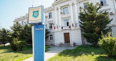 Stire din Eveniment : Șefi vechi și noi, în IPJ Constanța, în urma concursurilor