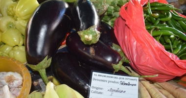 Dacă vreți conserve pentru iarnă, pregătiți portofelele! Cât investesc constănțenii în cămara cu bunătăți - 4