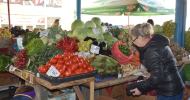 Dacă vreți conserve pentru iarnă, pregătiți portofelele! Cât investesc constănțenii în cămara cu bunătăți - 5