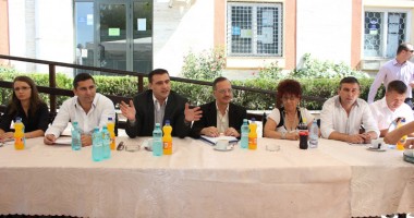 Stire din Politică-Administrație : Neînțelegeri politice la formarea Consiliului Local Murfatlar. Primarul nu a depus jurământul