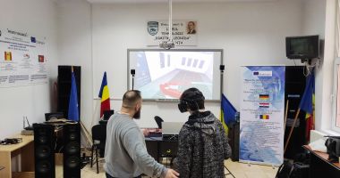 Stire din Cultură-Educație : Elevii din învățământul dual își vor putea continua studiile într-o universitate