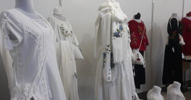 Constănțenii au luat cu asalt Salonul Național de Îmbrăcăminte - Încălțăminte TINIMTEX din Mamaia - 4
