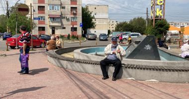 Stire din Social : Constănţenii, bucuroşi că au scăpat de mască. „Este o uşurare, dar trebuie să fim atenţi!”