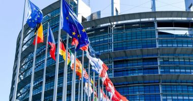 Stire din Actualitate : Auditorii UE recomandă controale mai bine direcţionate în legătură cu venitul naţional brut