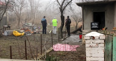 IMAGINILE DISPERĂRII:  și-au pierdut cele trei fetițe în flăcări / VIDEO - 3