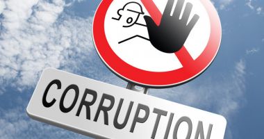 Stire din Economie : Corupția s-a generalizat în structurile statului. Potop de sesizări penale adresate Justiției