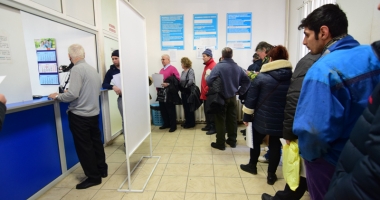 Coșmarul înmatriculărilor auto. Mașini trase forțat pe dreapta - 3