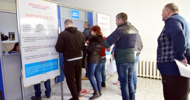 Coșmarul înmatriculărilor auto. Mașini trase forțat pe dreapta - 6