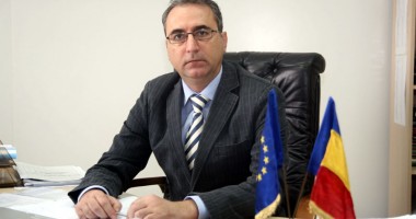 Stire din Economie : "Trecem printr-o perioadă economică grea,  dar nu vom face niciodată rabat de la calitate"