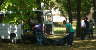 Galerie FOTO. Crimă în parcul Tăbăcăriei. Cadavrul găsit printre copaci - 2