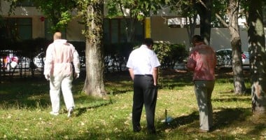 Galerie FOTO. Crimă în parcul Tăbăcăriei. Cadavrul găsit printre copaci - 8