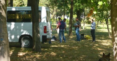 Galerie FOTO. Crimă în parcul Tăbăcăriei. Cadavrul găsit printre copaci - 12