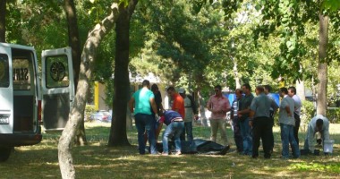 Galerie FOTO. Crimă în parcul Tăbăcăriei. Cadavrul găsit printre copaci - 14
