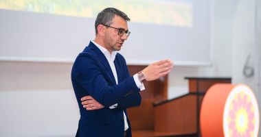 Programul Rompetrol "Pregătit pentru Carieră", în faza recrutării și selecției candidaților - 2