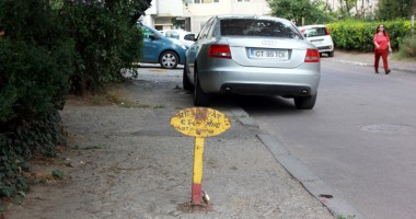 Stire din Cetățenești : Cum faci rost de un loc de parcare și pe câți bani