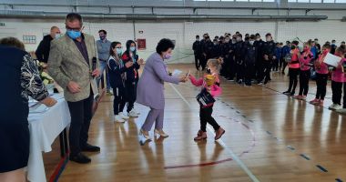 Eveniment festiv la Cumpăna. „Fetiţele de Aur” au fost premiate pentru performanţele obţinute - 2
