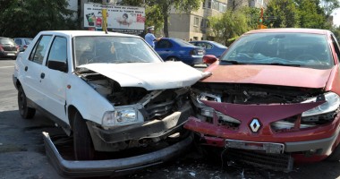 Cine plătește daunele în cazul unui accident rutier?