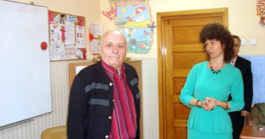 De ce ar alege elevii o carte  în loc să navigheze pe Facebook - 4