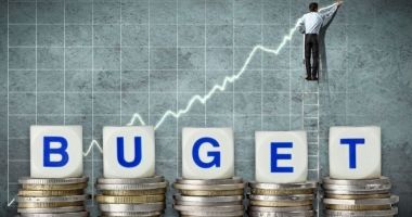 Stire din Economie : Declinul execuției bugetare a fost stopat. Veniturile statului cresc mai rapid decât cheltuielile