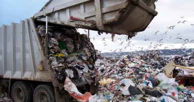 Stire din Social : Control fără precedent în depozitele de deșeuri periculoase