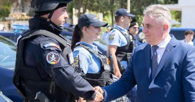 Ministrul Afacerilor Interne, Lucian Bode, prezent pe litoral: "Sezonul estival este o provocare" - 2