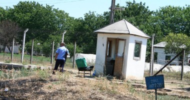 Stire din Eveniment : Deținuți aprovizionați cu telefoane și droguri cu ajutorul dronelor