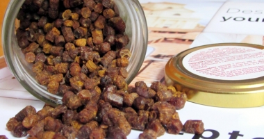 Stire din Sănătate : "Pâinea albinelor", indicată pentru detoxifierea organismului, după sărbători