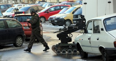 Stire din Eveniment : Ei sunt cei care dezamorsează bombele din Constanța