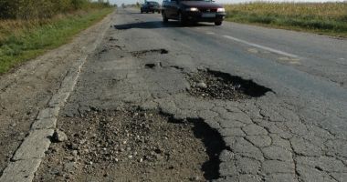 Dezastrul transporturilor românești a avut la „cârmă” 28 de miniștri - 4