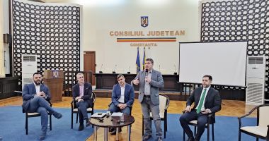 Directori versus politicieni, despre deschiderea curții școlii: "Nu aruncați toată responsabilitatea în cârca noastră!" - 2