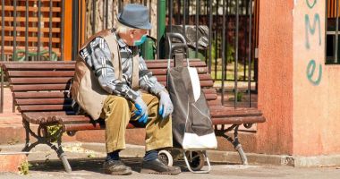 Stire din Social : 450 de constănţeni, pe listele de aşteptare pentru dispozitivele medicale de la CJAS