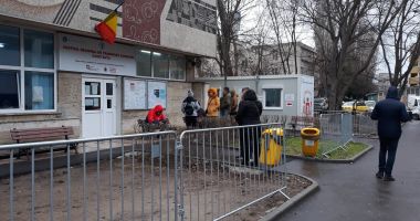 Stire din Social : Colecte mici la Centrul de Transfuzii. Salvaţi viaţa altor semeni! Donaţi sânge!