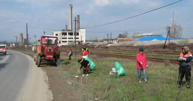 Stire din Eveniment : Drastic: închisoare pentru cei care refuză munca în folosul comunității!