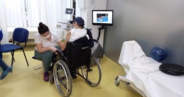 Recuperare medicală robotică Reogo, la Neurology Clinic din Constanța - 2