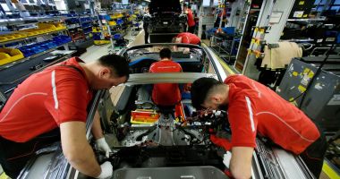 Economia europeană nu va reuși să revină la nivelul dinaintea pandemiei nici în 2022 - 3