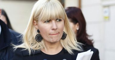 Stire din Eveniment : Elena Udrea a fost încarcerată la Penitenciarul de Femei Târgşor