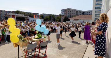 Pasați și duși cu vorba, doar un sfert din elevii ucraineni și-au găsit loc în bănci la Constanța - 2