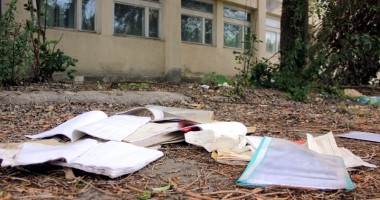 CONSTANȚA, IMAGINILE DEZASTRULUI - Afacerea de miliarde care-i mai "hrănește" doar pe hoții de fier vechi - 12