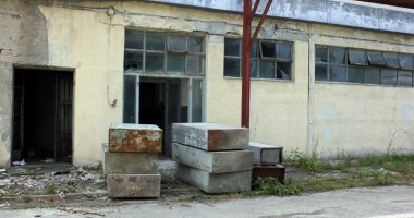 CONSTANȚA, IMAGINILE DEZASTRULUI - Afacerea de miliarde care-i mai "hrănește" doar pe hoții de fier vechi - 13