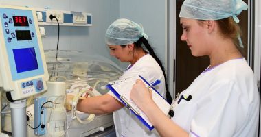 Dr. Marius Ruşa: „Este minunat când cineva te oprește pentru a-ți prezenta un copil pe care tu l-ai adus pe lume!” - 4