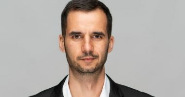 Fără coroane şi coşciuge pe trotuar! „Nu este comerț, este talcioc din lumea a treia” - 3