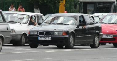 Stire din Eveniment : Cum și mai ales când scăpăm  de "gioarsele" înmatriculate în Bulgaria