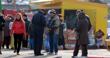 Stire din Eveniment : Focar de bișnițari de țigări